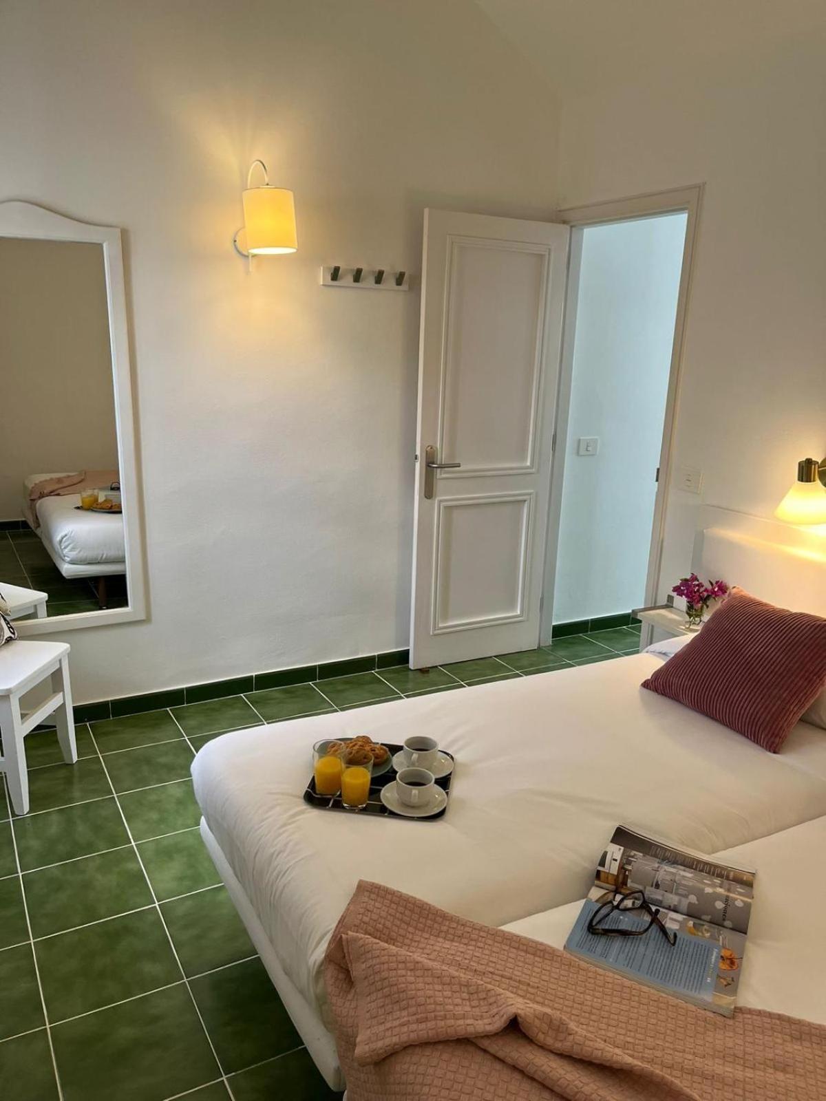 Bungalow Buganvilla Tías Esterno foto